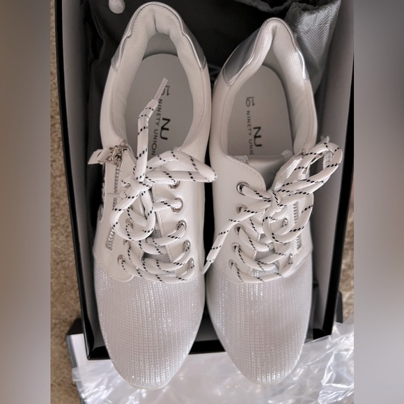 NINETY UNION SPARKLE SILVER WEDGE SNEAKER ATHLETIC SHOE Like new - Picture 3 of 14